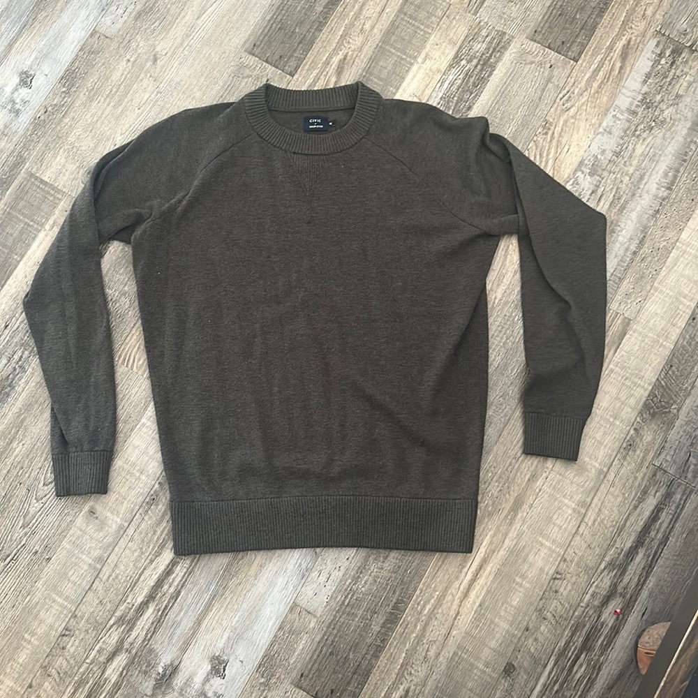 Taylor Stitch Sweater size 42